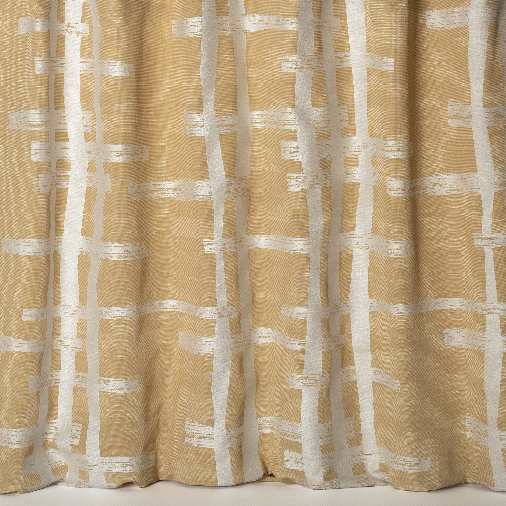 Semi-Sheer Clipped Jacquard Curtain